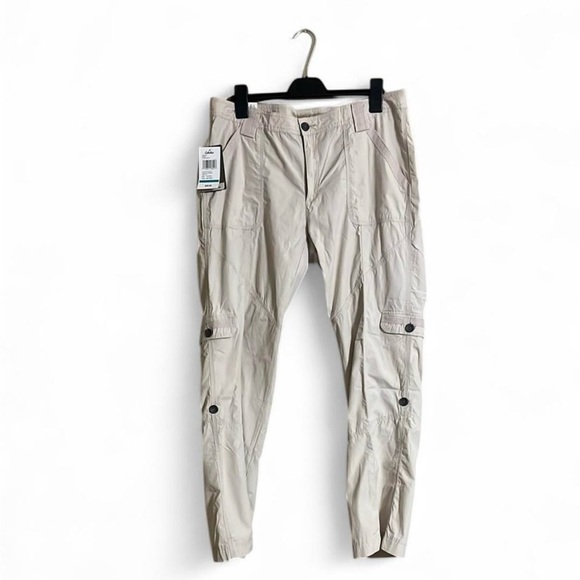 Cabela’s Cargo Pants Sz 16 Pockets Utility Outdoors 100% Cotton Closet Staple - Picture 1 of 7